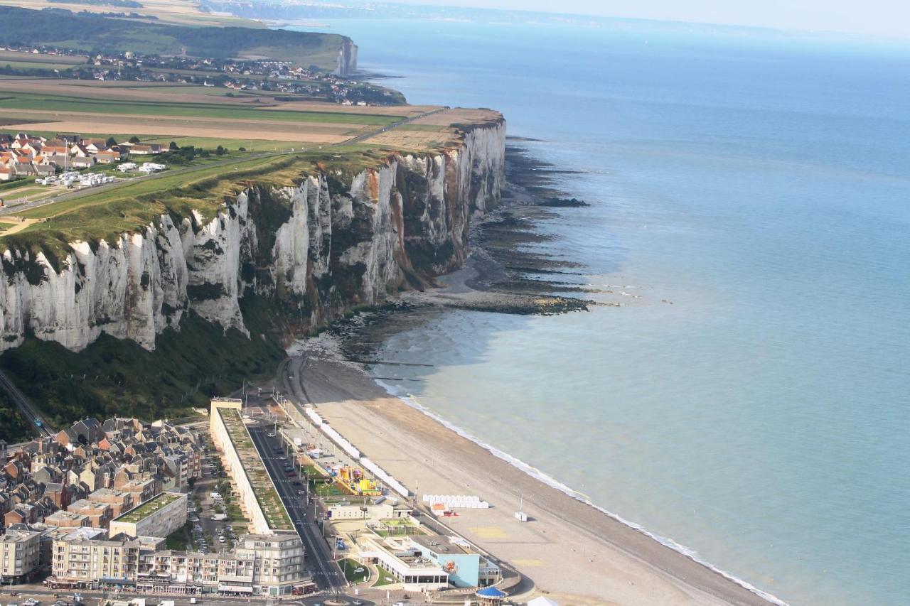 Appart. Superbe Vue Mer Et Funiculaire Le Tréport Exterior foto